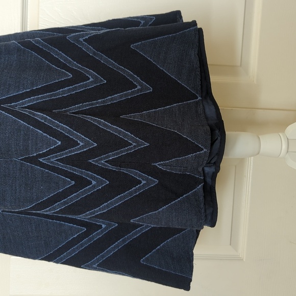Anthropologie Textured Chevron Midi Skirt - Picture 11 of 11